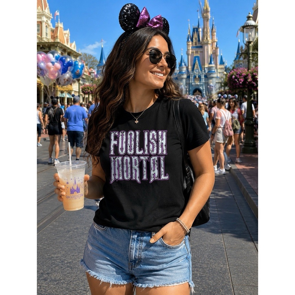 Disney Parks The Haunted Mansion Foolish Mortal womens t-shirt Gothic Sz Small